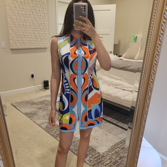 Patterned dress - Picture 2 of 5